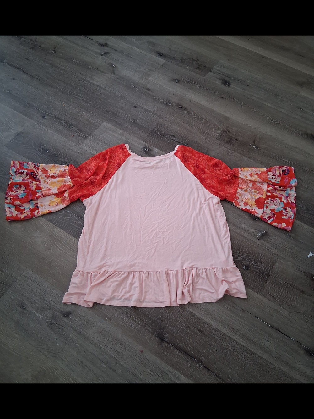 Pioneer Woman XXXL Pink Peplum Hem Top with Floral Red Bell Sleeves